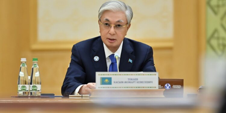 Токаев обозначил приоритеты промышленного и транспортного сотрудничества стран СНГ