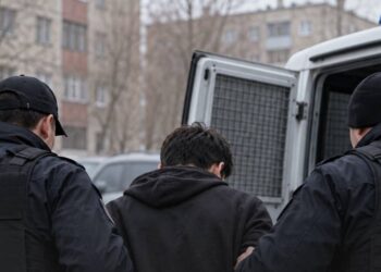 20-летнего парня подозревают в убийстве собственных родителей в Темиртау