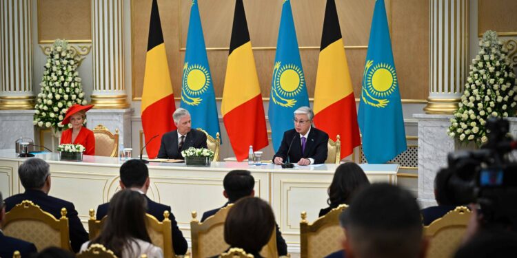 Токаев и король Филипп провели брифинг для СМИ