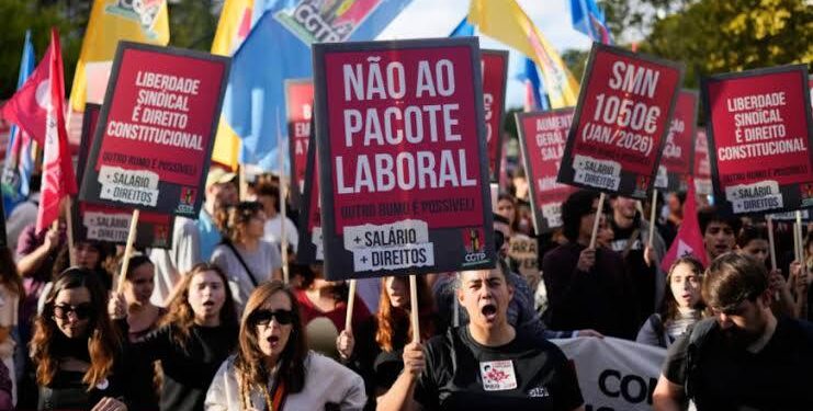 В Португалии вспыхнули массовые протесты из-за цен на жильё